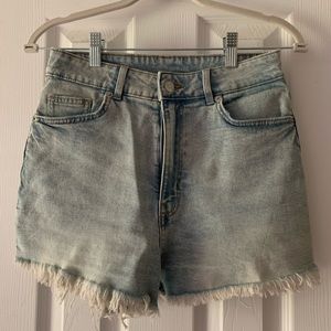 H&M denim shorts size 4